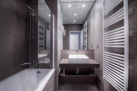 Rayz Private Suites