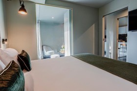 Rayz Private Suites