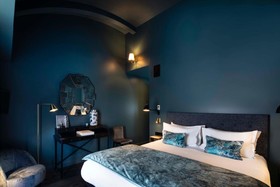 Rayz Private Suites