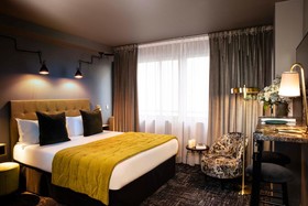Rayz Private Suites