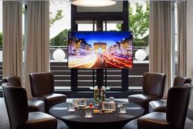 Renaissance Paris Arc de Triomphe Hotel
