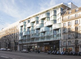 Renaissance Paris Arc de Triomphe Hotel