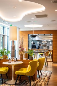 Renaissance Paris Republique Hotel