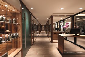 Renaissance Paris Republique Hotel