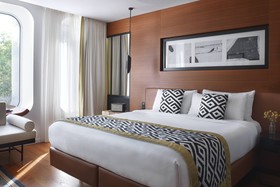 Renaissance Paris Republique Hotel