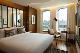 Renaissance Paris Republique Hotel