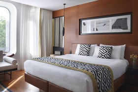Renaissance Paris Republique Hotel