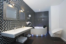 The Bo Studio