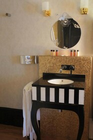 Tonic Hotel Saint Germain