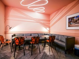 Tribe Paris Batignolles