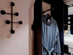 Tribe Paris Batignolles
