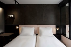 Tribe Paris Batignolles