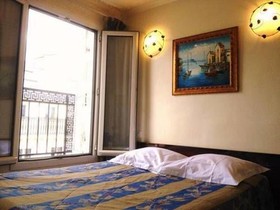 Vintimille Hotel