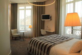 Hotel Le Cesar