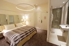 Hotel Le Cesar