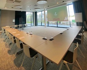 Holiday Inn Paris CDG Airport