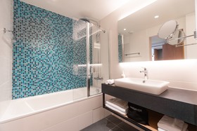 Holiday Inn Paris CDG Airport