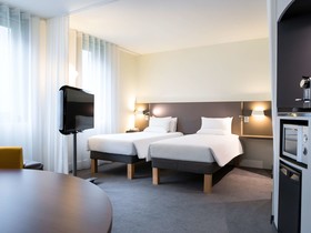 Novotel Suites Paris CDG Airport Villepinte