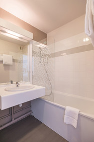 Zenitude Hotel-Residences Versailles Saint Cyr L Ecole