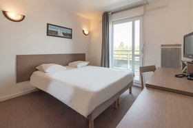 Zenitude Hotel-Residences Versailles Saint Cyr L Ecole