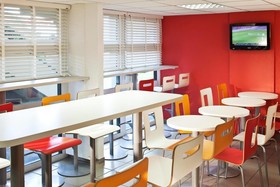 Première Classe Versailles - Saint Cyr L'ecole
