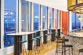H4 Hotel Wyndham Paris Pleyel Resort