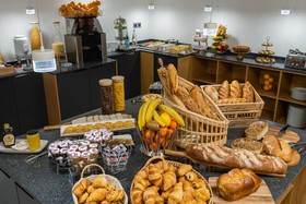 Brit Hotel Paris Orly