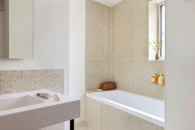 Yvette Hotel Porte de Versailles Sonder by Marriott Bonvoy