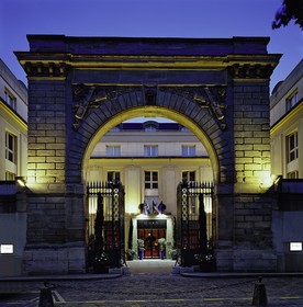 Le Louis Versailles Château Hotel - MGallery