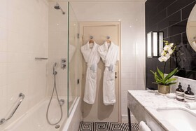Waldorf Astoria Versailles Trianon Palace