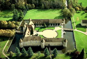 Château de Villiers-le-Mahieu & Spa