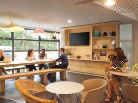B&B HOTEL Vélizy Est