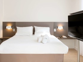 B&B HOTEL Vélizy Est