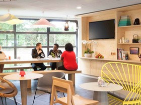 B&B HOTEL Vélizy Est