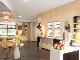 B&B HOTEL Vélizy Est