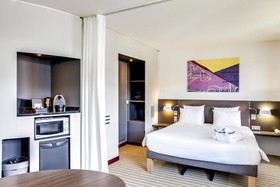 B&B HOTEL Vélizy Est