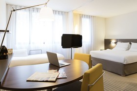 B&B HOTEL Vélizy Est