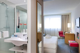 Novotel Évry Courcouronnes