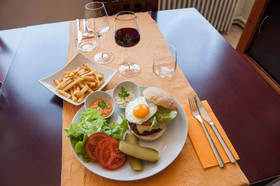 Hotel Restaurant Rive Gauche