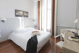 Brit Hotel Limoges Centre Gare - Hôtel & Spa