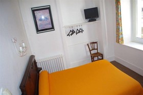 Enzo Hotels Limoges Centre Jourdan By Kyriad Direct
