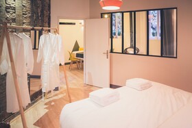 JK Suites Appart Hotel Spa Privatif