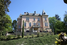 Chateau Du Bois Noir