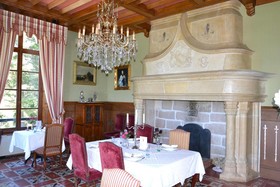 Chateau Du Bois Noir