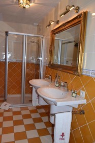 Chateau Du Bois Noir
