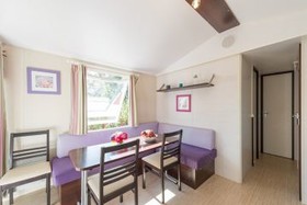 The Alicourts Resort