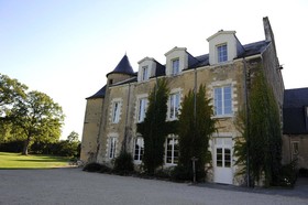 Le Manoir De La Jahotiere