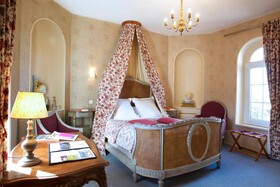 Chateau de Pray
