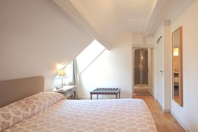 Hotel De Biencourt
