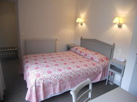 Hotel De Biencourt